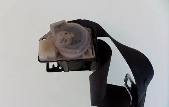 Mazda 6 Rear seatbelt 0431091