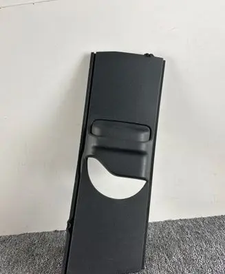 (B) pillar trim (top)