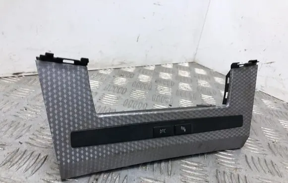 BMW 5 E60 E61 Other center console (tunnel) element 52850610 6952477 331245