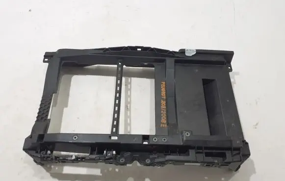 Peugeot 208 Radiator support slam panel 9823719380