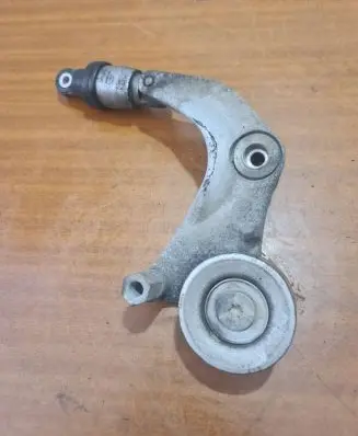 Honda CR-V Alternator belt tensioner 5316224100 150515 031015
