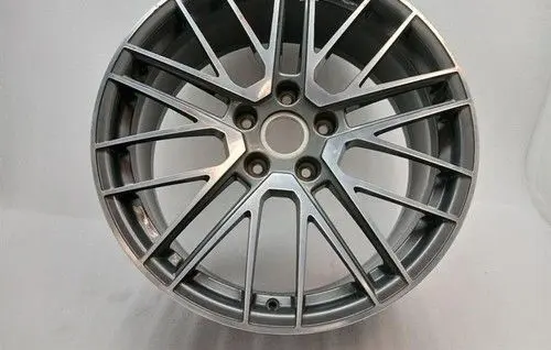 Porsche 911 992 R18 alloy rim 992601025AR