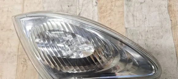 Mazda Premacy Front indicator light