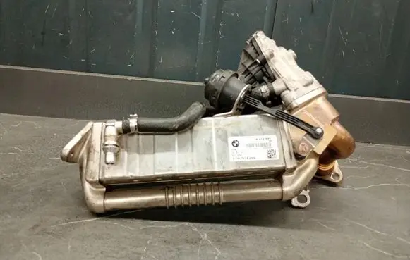 BMW X1 F48 F49 EGR valve cooler 8515891