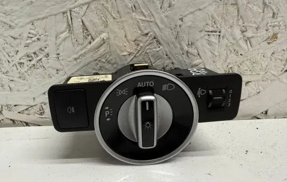 Mercedes-Benz E W212 Light switch A2129050651