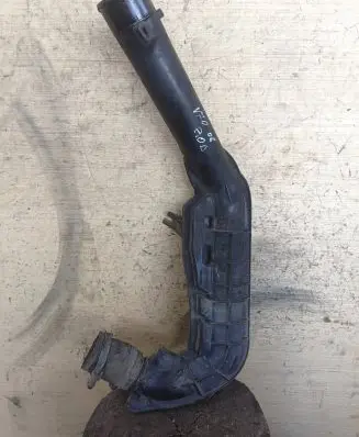 Volvo V70 Intercooler hose/pipe 6g916k683av
