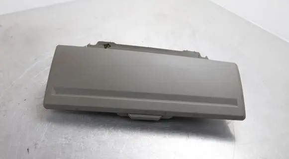 Dodge RAM 1500 DS Glove box lid/cover 2190316BD3 9183233