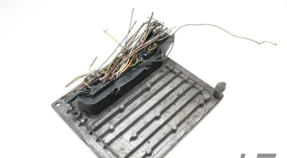 Ford Fiesta Engine control unit/module 4S6112A650SB S120977015