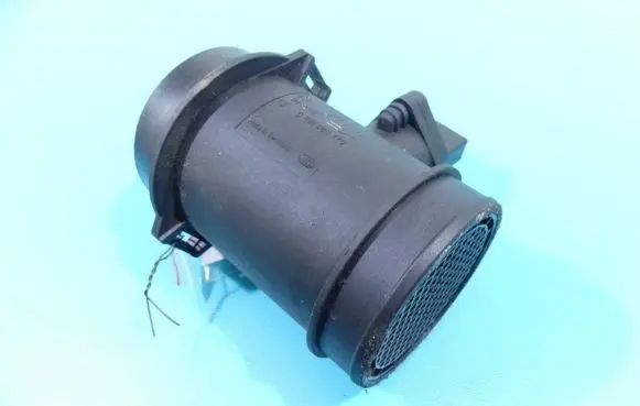 Audi A6 S6 C5 4B Mass air flow meter 0281002429 IMPRK1349173