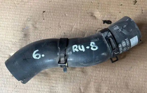 Intercooler hose/pipe