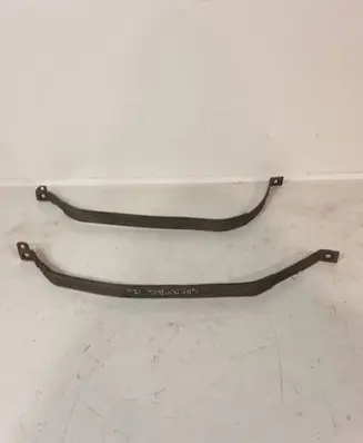 KIA Sportage Fuel tank mounting bracket 