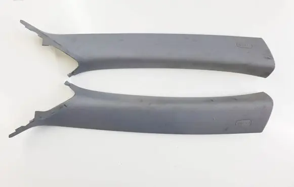 Volkswagen Touareg I (A) pillar trim
