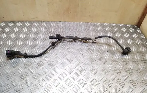 Volkswagen Touareg II Rear ABS sensor wiring 7P0971279B