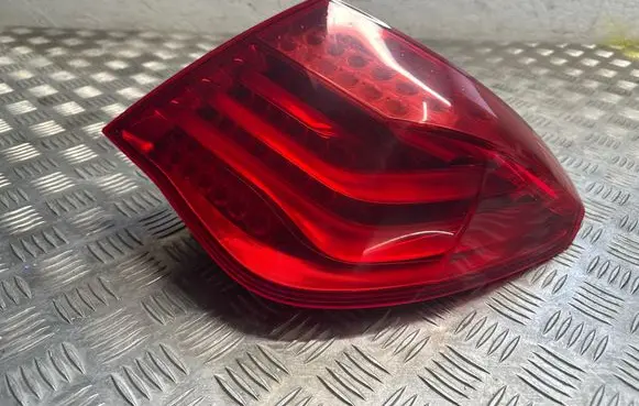 BMW 7 F01 F02 F03 F04 Rear/tail lights 7182198 HKE01T1RH