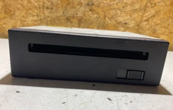 Navigation unit CD/DVD player