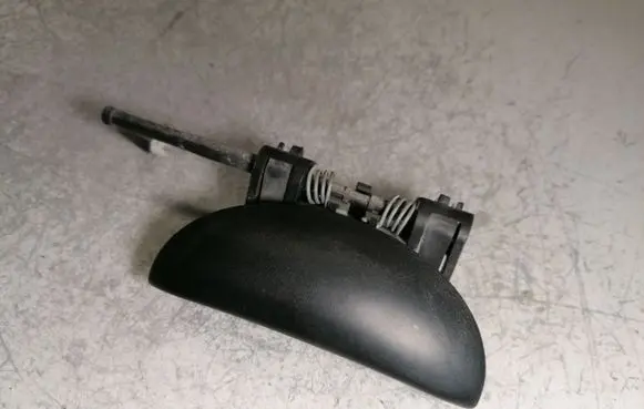 Peugeot 206 Front door exterior handle 9623701377