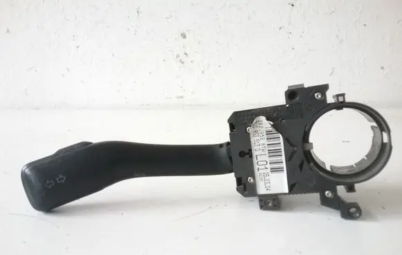 Volkswagen PASSAT B5.5 Indicator stalk 8L0953513G 202852ATW