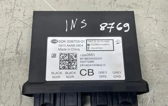Opel Insignia A Keyless (KESSY) go control unit/module 13580551
