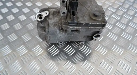 Lexus RX 330 - 350 - 400H Air conditioning (A/C) compressor (pump) 8837048021