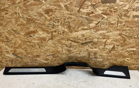Porsche Cayenne (9Y0 9Y3) Front sill trim cover 760853845A 760853845