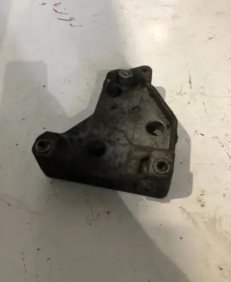 BMW X5 E70 A/C compressor mount bracket 7799863 9280110