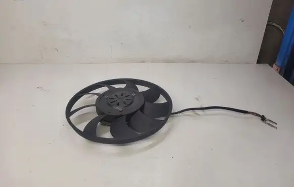 Audi A6 C7 Air conditioning (A/C) fan (condenser) 4H0959455AD