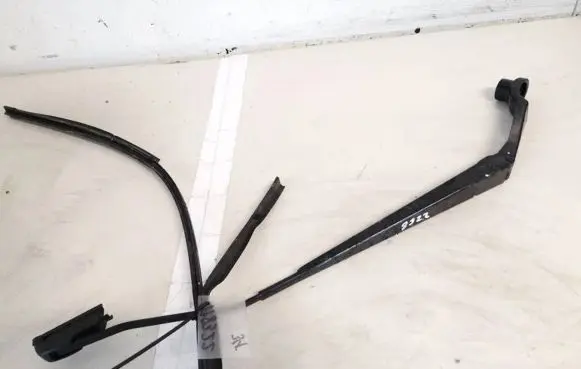 Mazda 5 Front wiper blade arm 