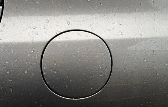 Honda Civic Fuel tank cap trim 