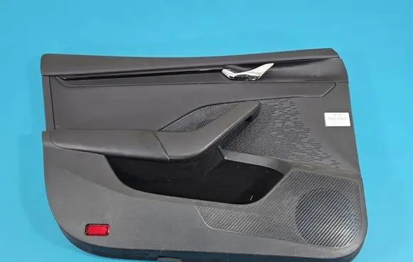 Skoda Octavia Mk4 Front door card panel trim IMPRK1581101