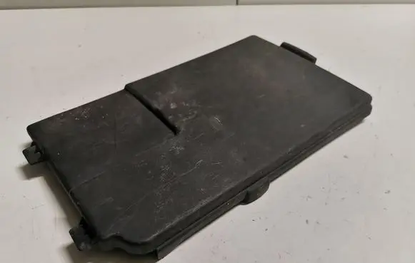 Volkswagen Touran I Battery box tray cover/lid 1K0915443