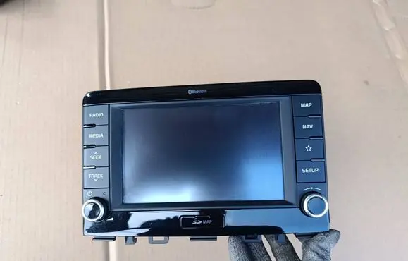 KIA Stonic Radio/CD/DVD/GPS head unit 96550H8150
