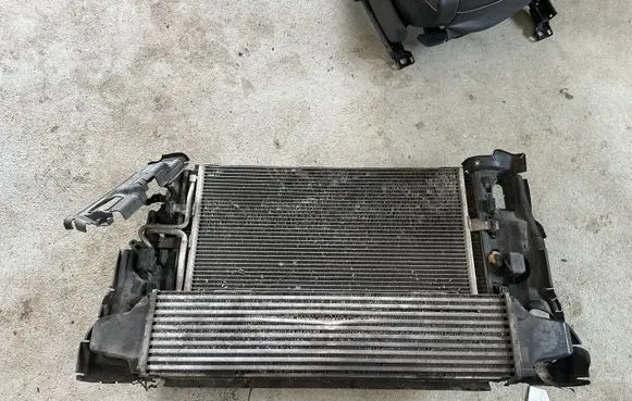 Volvo XC60 Radiator set