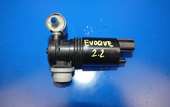 Land Rover Evoque I Windscreen/windshield washer pump 