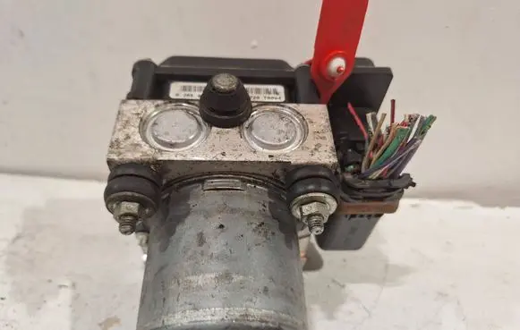 Citroen C4 I Picasso ABS Pump 0265251154