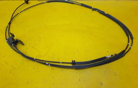 Maserati Levante Gear shift cable linkage 670034091