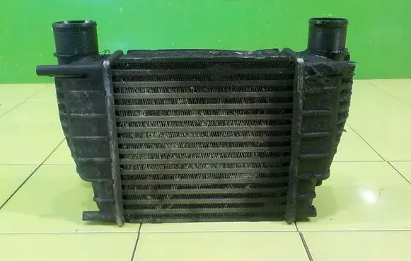 Nissan NV200 Intercooler radiator 14461EM00A 15AB30