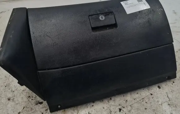 Volkswagen Golf IV Glove box 1J1857101