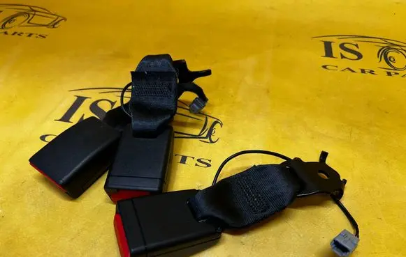 Dacia Sandero III Rear seatbelt buckle 878164707R 878164678R