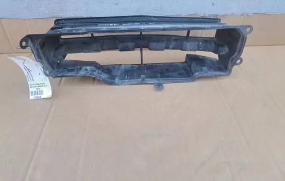 Mitsubishi Outlander Intercooler air guide/duct channel 7812A391
