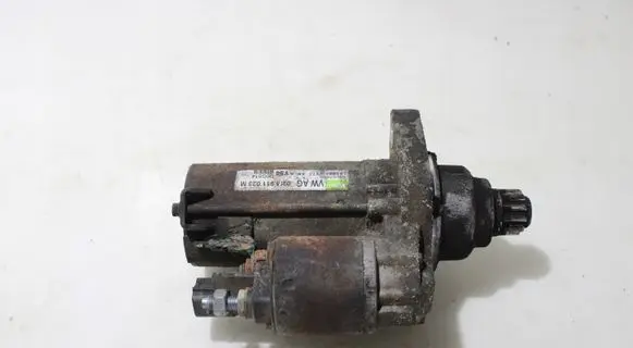 Volkswagen Tiguan Starter motor 02M911023M