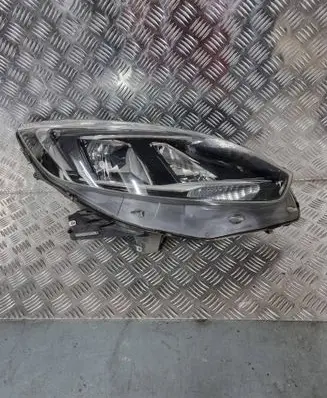 Opel Zafira C Headlight/headlamp 13472661