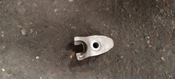 Audi A6 S6 C7 4G Fuel Injector clamp holder 059216J