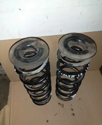 Skoda Octavia Mk3 (5E) Rear coil spring 5Q0511121
