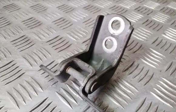 Infiniti EX Front door lower hinge 