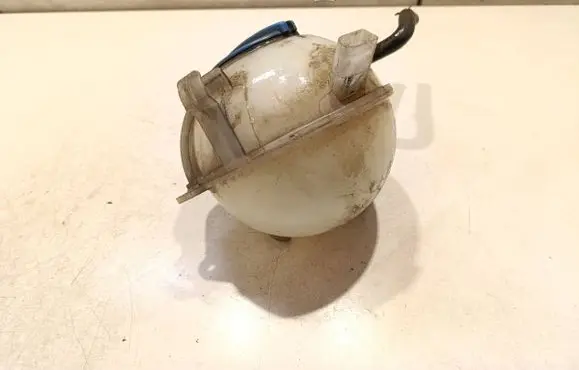 Volkswagen Caddy Coolant expansion tank/reservoir 1K0121407A