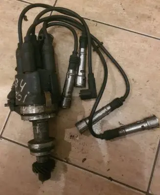 Audi 80 90 S2 B4 Spark distributor 0237520032 048905205B Z415