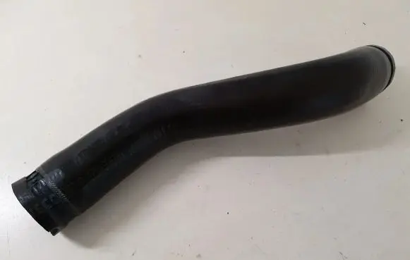 Iveco Daily 4th gen Engine coolant pipe/hose