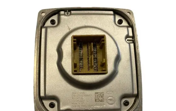 Opel Astra K LED ballast control module 9840014880