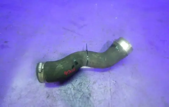 Ford Mondeo MK IV Intercooler hose/pipe