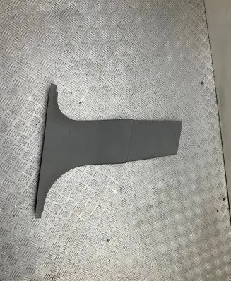 (B) pillar trim (bottom)